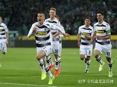 k1体育娱乐平台-转折点！门兴格拉德巴赫止住颓势，法国杯集结日攻防权衡，压力陡增，年轻球员得到机会